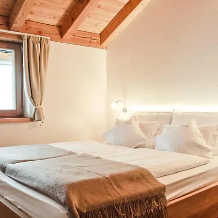 Sleeps 8 Wifi * Castelletto Di Brenzone